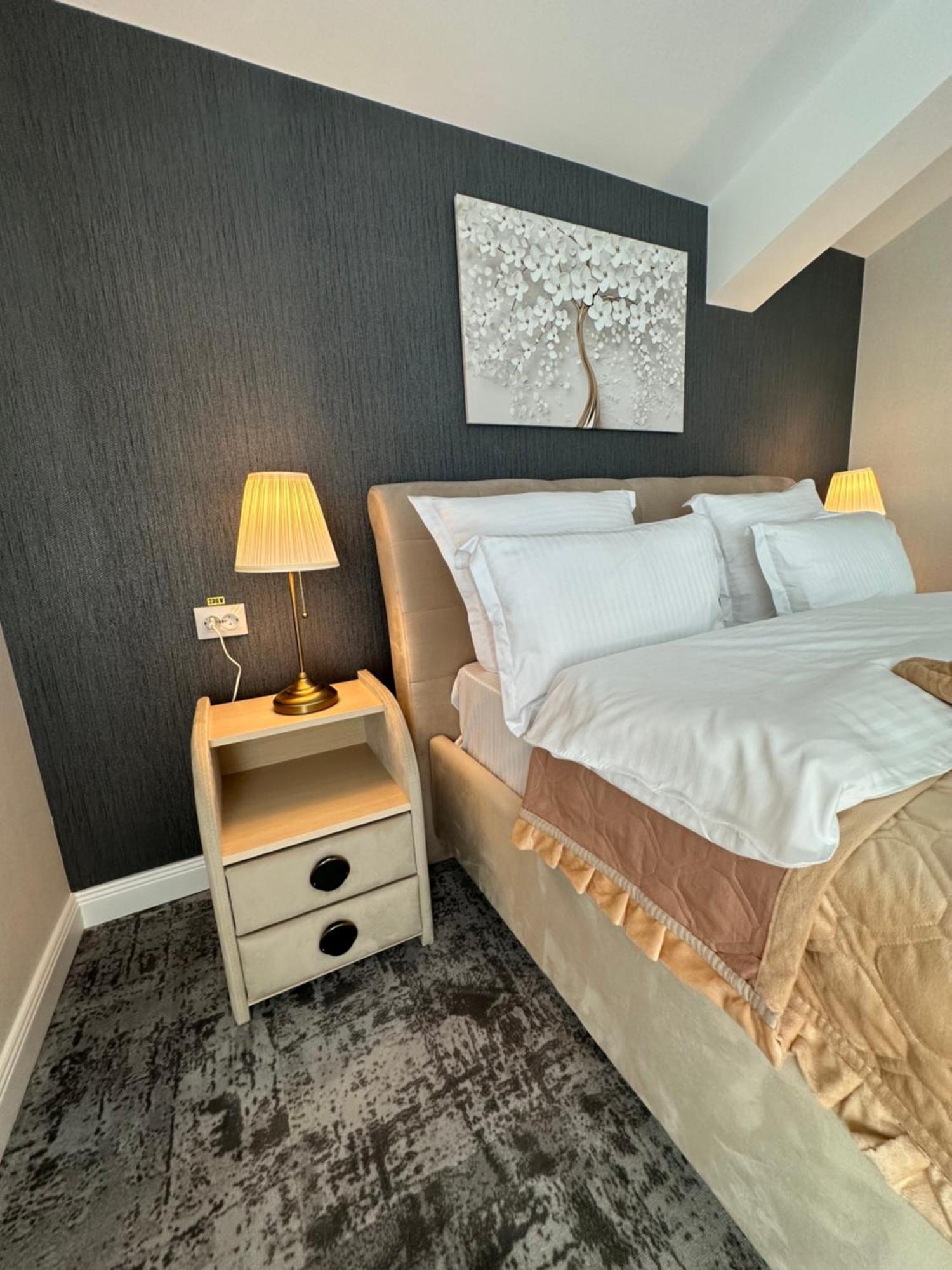 Complex Rediu 54 Luxury Apartaments Iasi Exterior photo